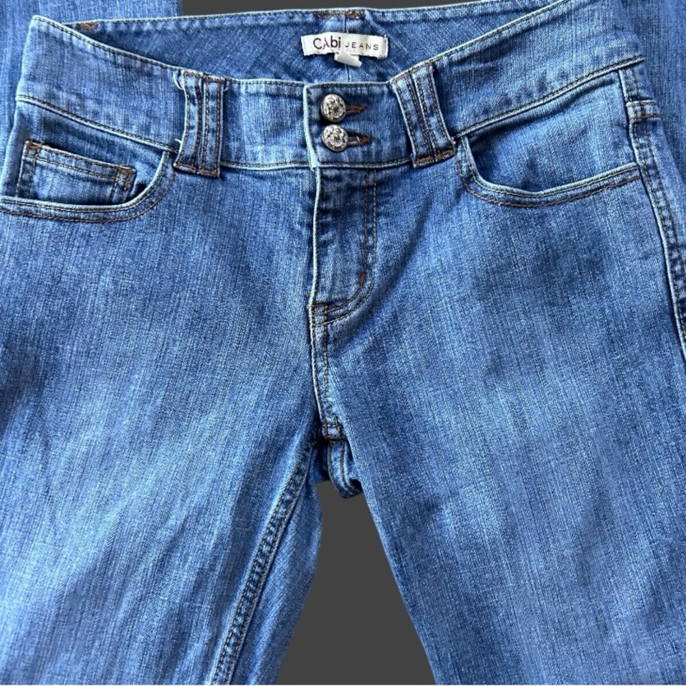 EUC CAbi Jeans Style 347 Lou Lou Classic Casual Denim Light Wash Women’s Size 4 - Picture 5 of 16